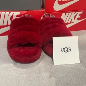 Fluffy yeah slide UGG SLIDES